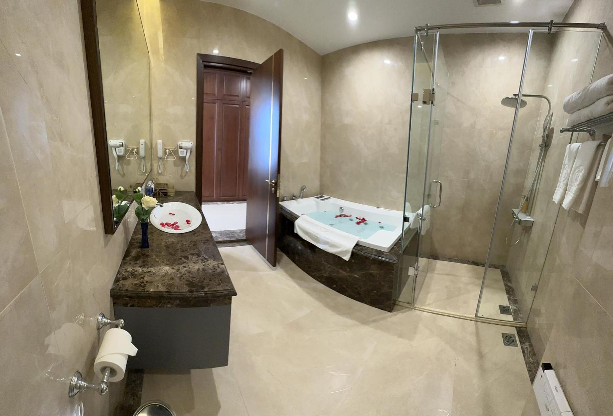 Kinh Bac Palace Hotel Bac Ninh Екстер'єр фото